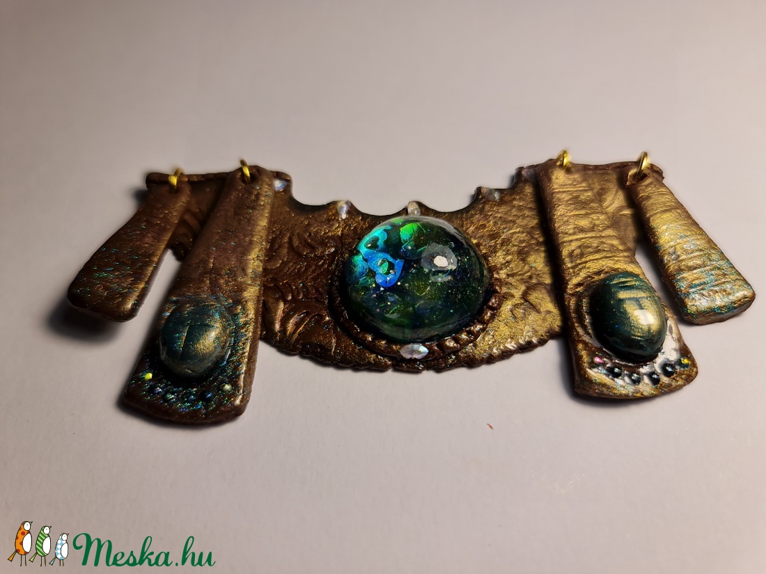 Piramis szeme nagyméretű medál - ékszer - nyaklánc - medál - Meska.hu