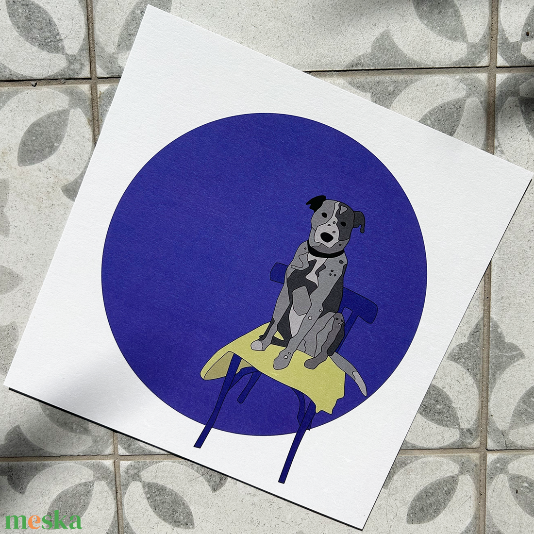 Kutya illusztráció (nyomtatott kép) - Kávé a széken - művészet - grafika & illusztráció - művészi nyomat - Meska.hu