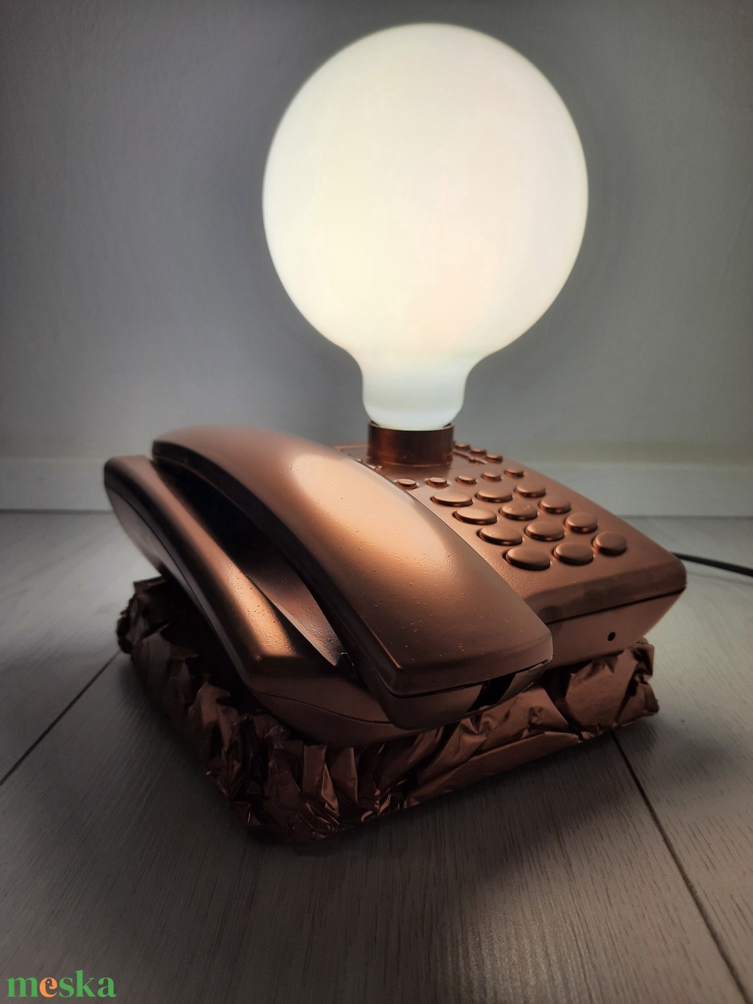 HavasiArts - Telefon lámpa távirányítóval bronz színben - otthon & lakás - lámpa - asztali lámpa - Meska.hu