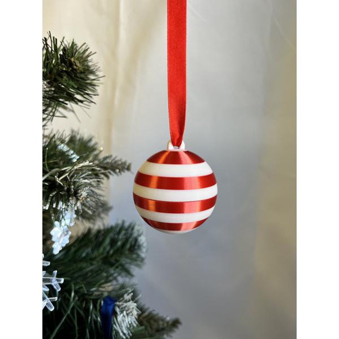 3D Nyomtatott Gömb Karácsonyfadísz Piros - karácsony - karácsonyi lakásdekoráció - karácsonyfadíszek - Meska.hu