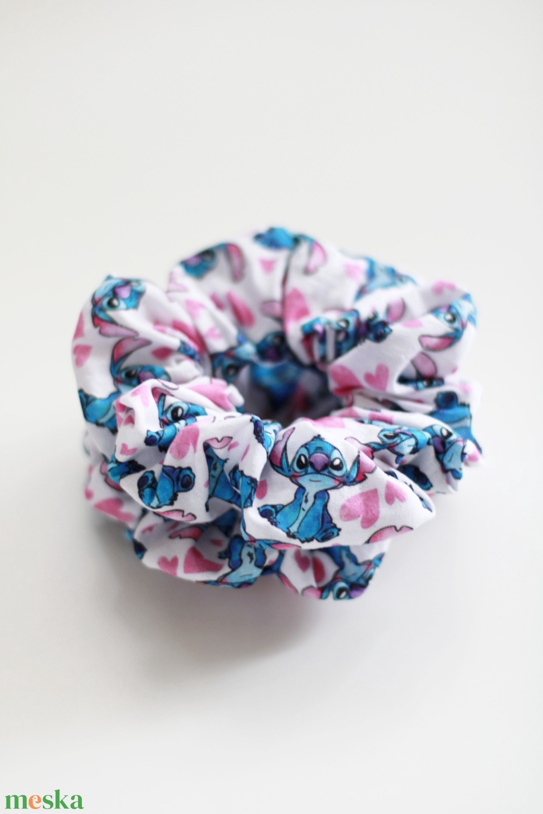 Mesés scrunchie, hajgumi, Stitch - ruha & divat - hajdísz & hajcsat - hajgumi - Meska.hu