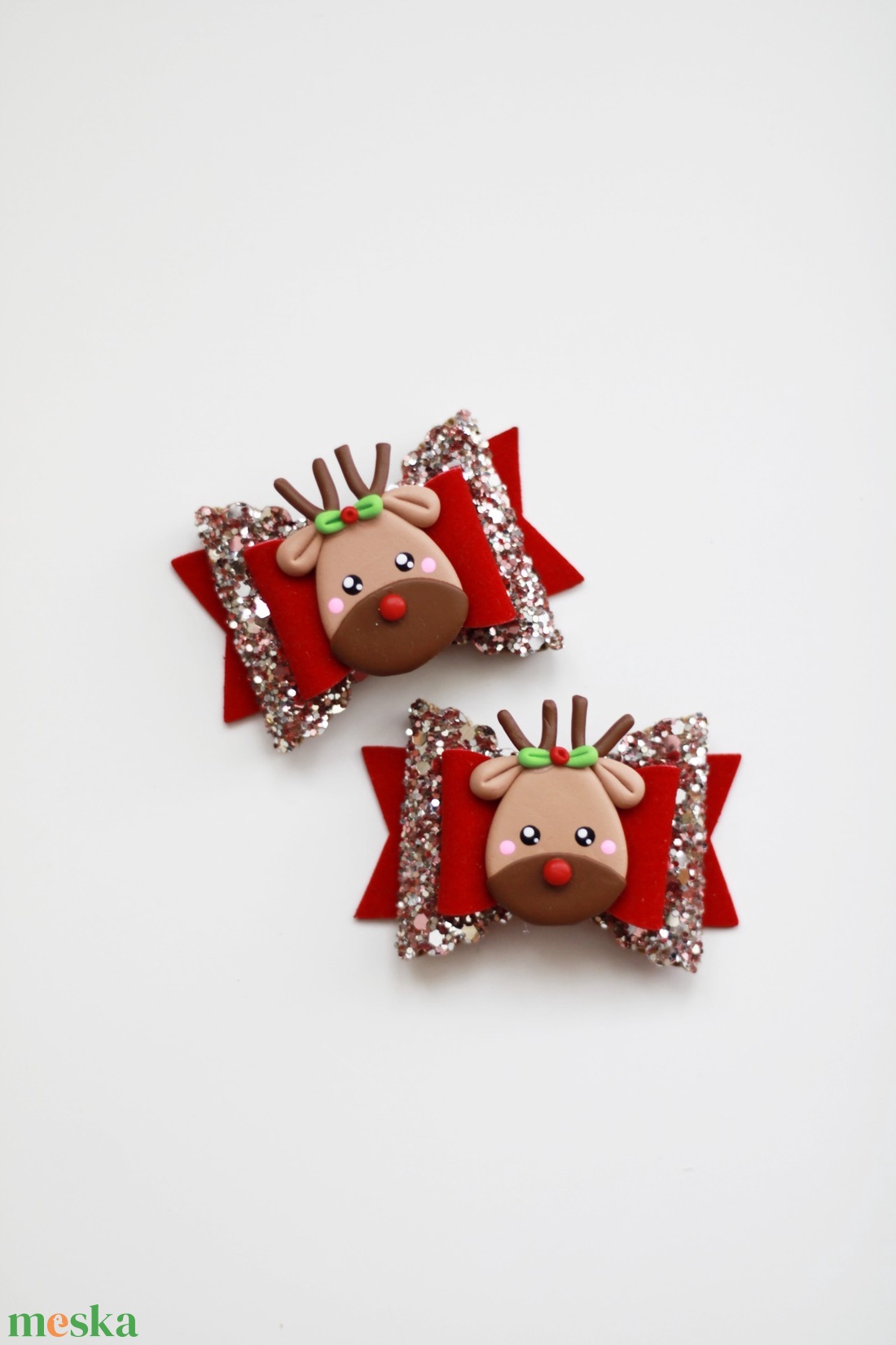 Karácsonyi rénszarvas  hajcsat, gyerek hajcsat, hajcsat - ruha & divat - hajdísz & hajcsat - hajcsat & hajtű - Meska.hu