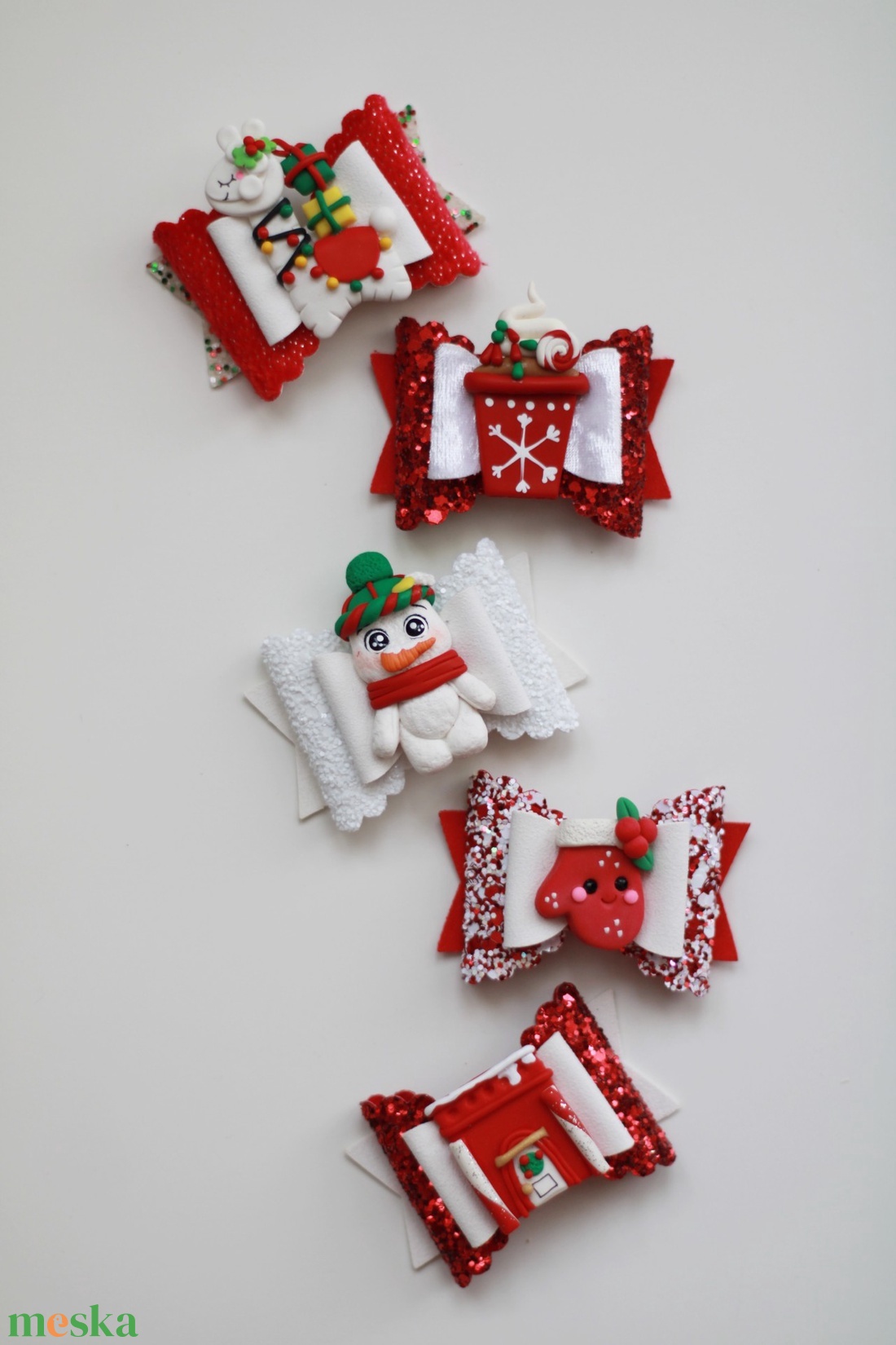 Karácsonyi forrócsoki hajcsat - ruha & divat - hajdísz & hajcsat - hajcsat & hajtű - Meska.hu