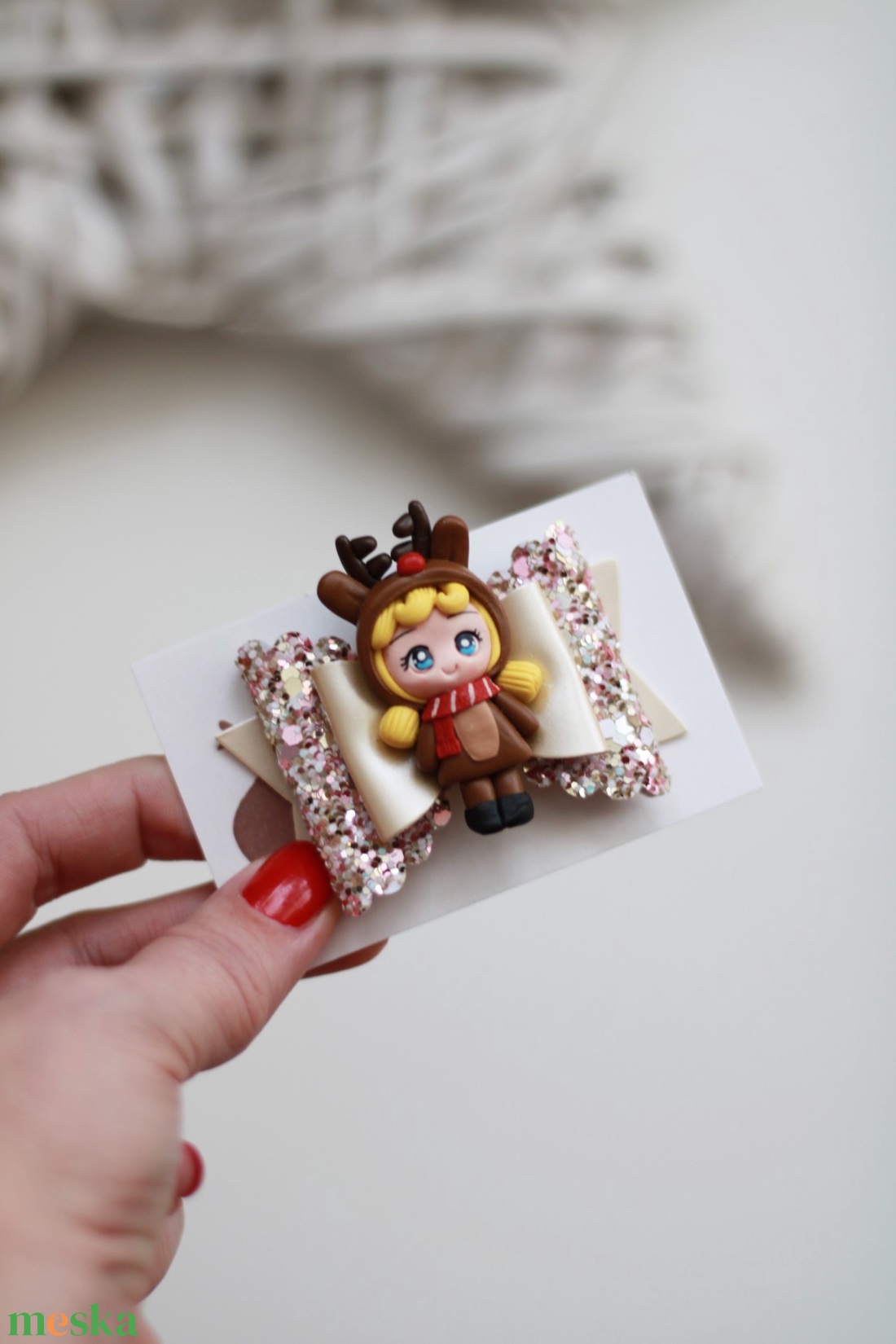 Rénszarvas kislányl hajcsat - ruha & divat - hajdísz & hajcsat - hajcsat & hajtű - Meska.hu