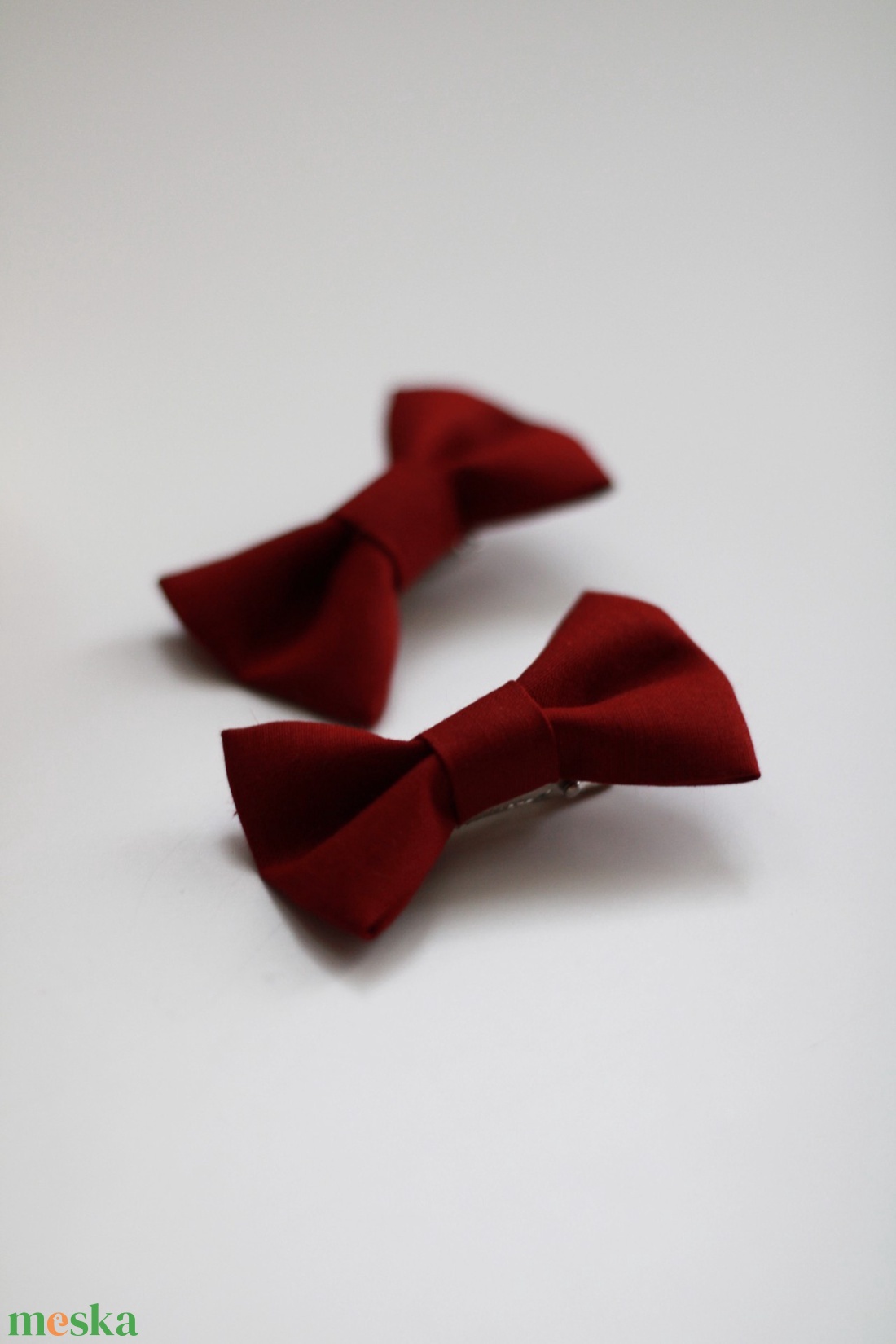 Bordó pamut hajcsat - ruha & divat - hajdísz & hajcsat - hajcsat & hajtű - Meska.hu