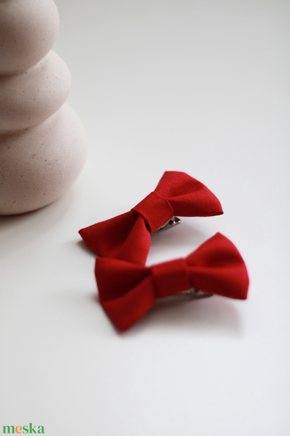 Piros pamut hajcsat - ruha & divat - hajdísz & hajcsat - hajcsat & hajtű - Meska.hu