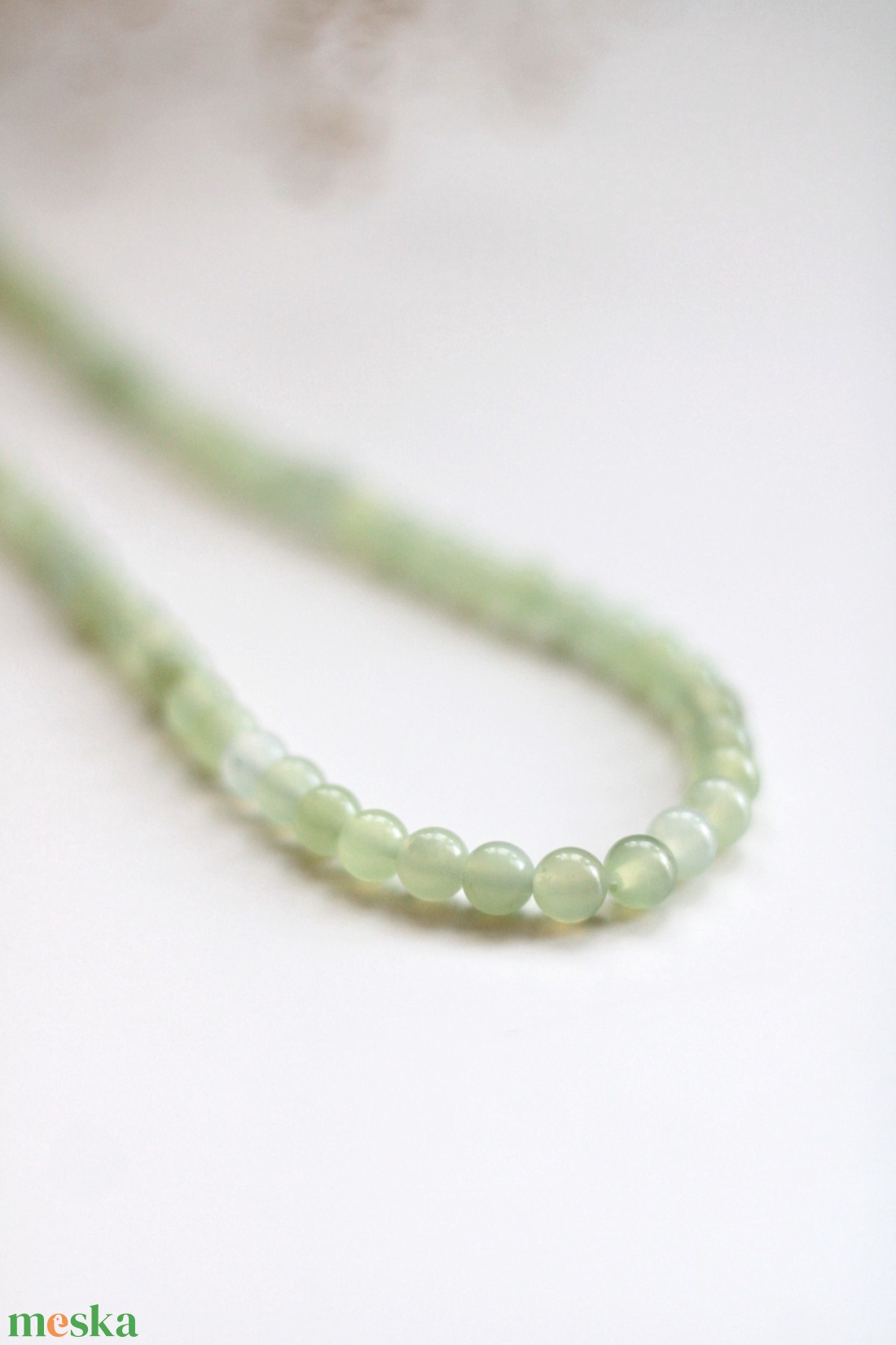 Jade nyaklánc 6mm-es ásványékszer, nyaklánc - ékszer - nyaklánc - gyöngyös nyaklánc - Meska.hu