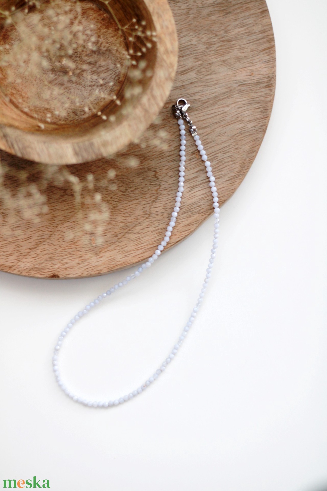 Kalcedon nyaklánc 3mm-es fazettált, ásványékszer - ékszer - nyaklánc - gyöngyös nyaklánc - Meska.hu
