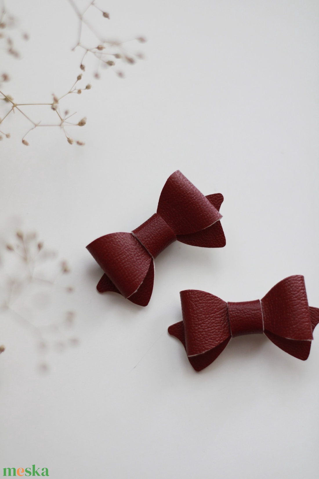 Bordó mini hajcsat, hajcsat - ruha & divat - hajdísz & hajcsat - hajcsat & hajtű - Meska.hu