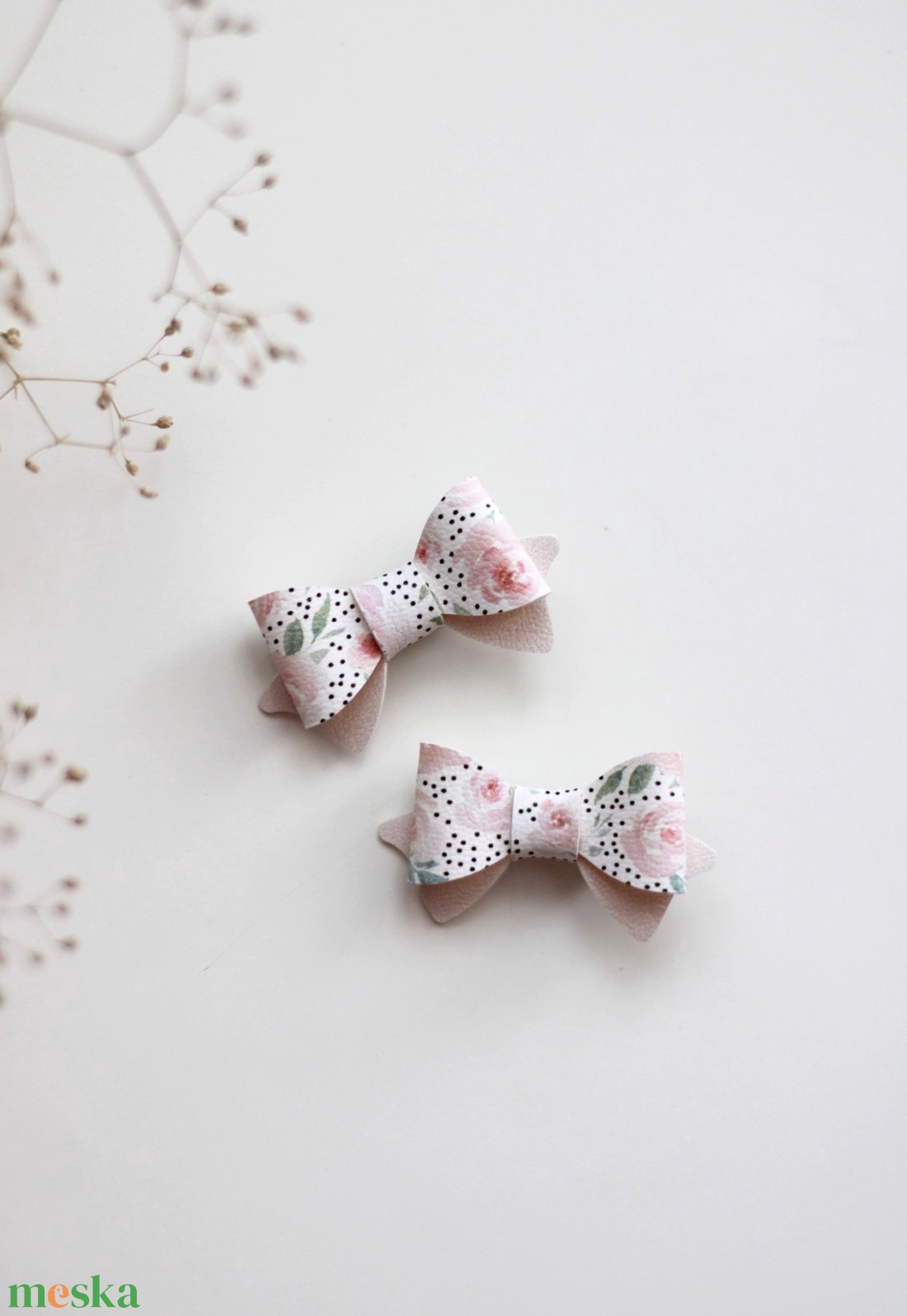 Pöttyös virágos mini hajcsat - ruha & divat - hajdísz & hajcsat - hajcsat & hajtű - Meska.hu