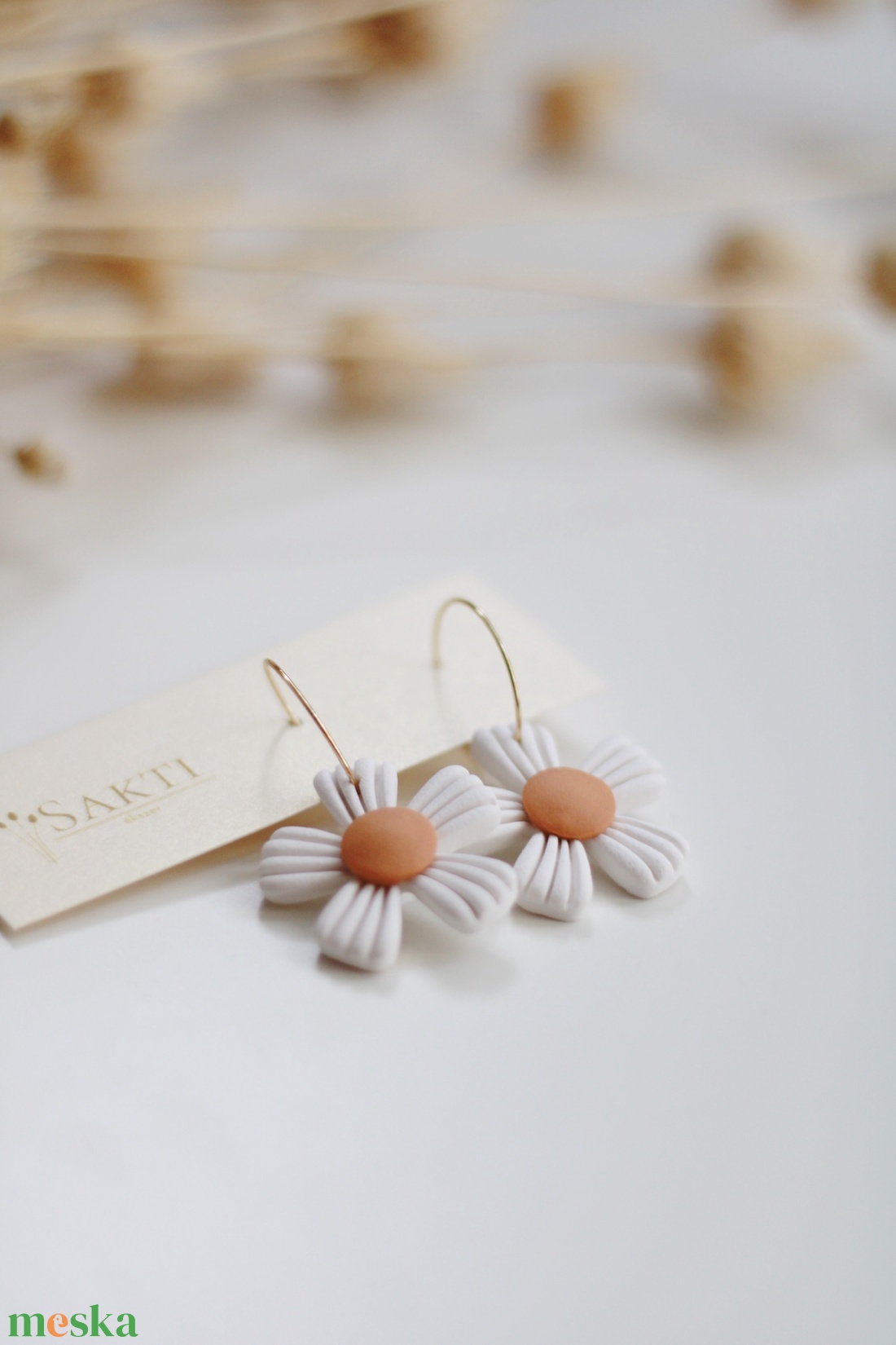 Margaréta fülbevaló - ékszer - fülbevaló - lógós kerek fülbevaló - Meska.hu