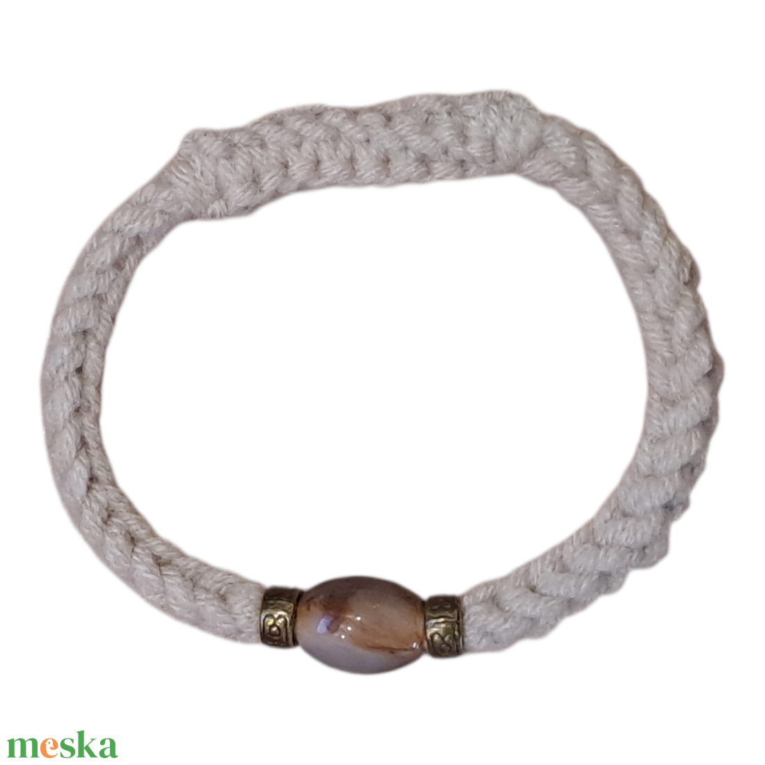 Beige horgolt karkötő  gyöngyökkel. - ékszer - karkötő - gyöngyös karkötő - Meska.hu