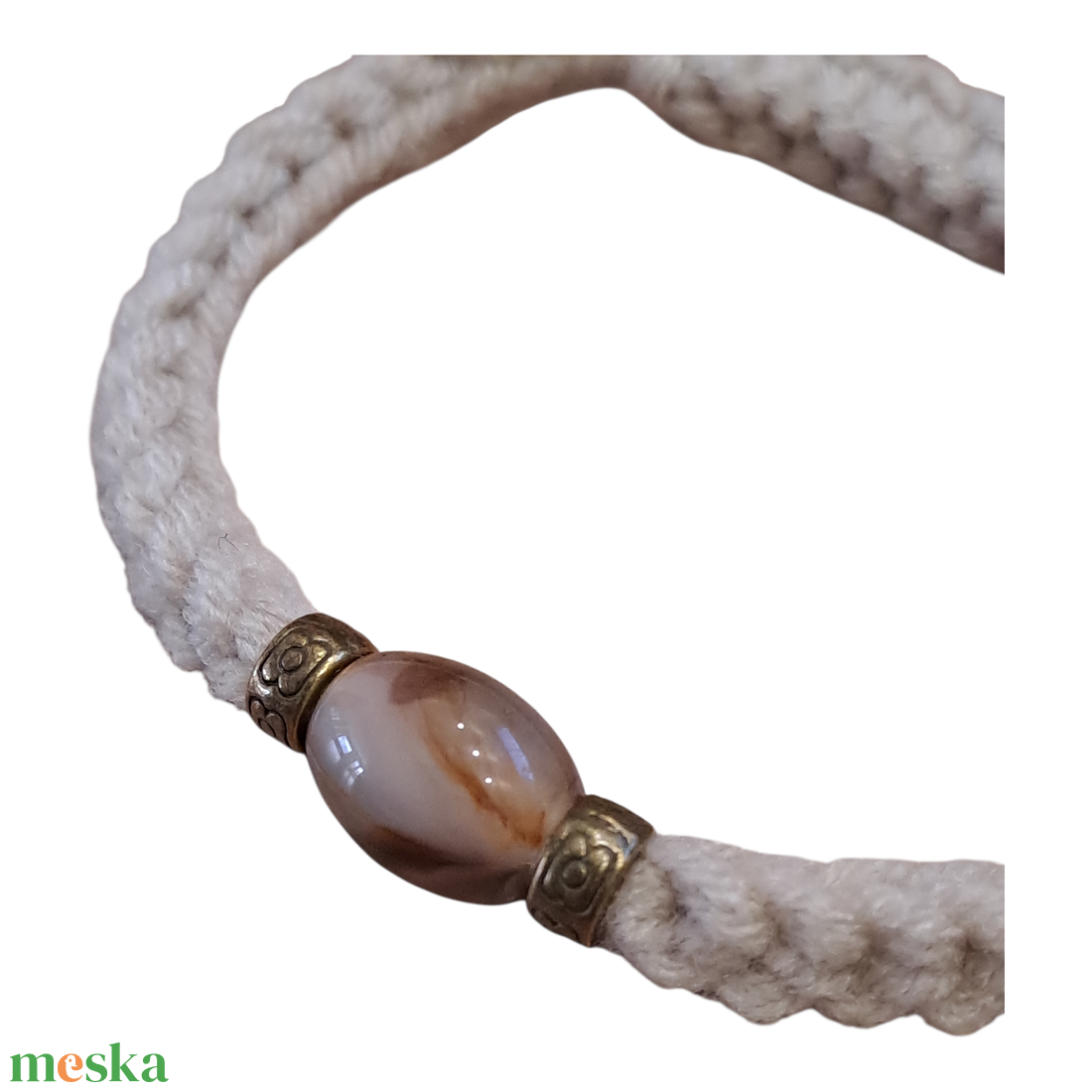 Beige horgolt karkötő  gyöngyökkel. - ékszer - karkötő - gyöngyös karkötő - Meska.hu