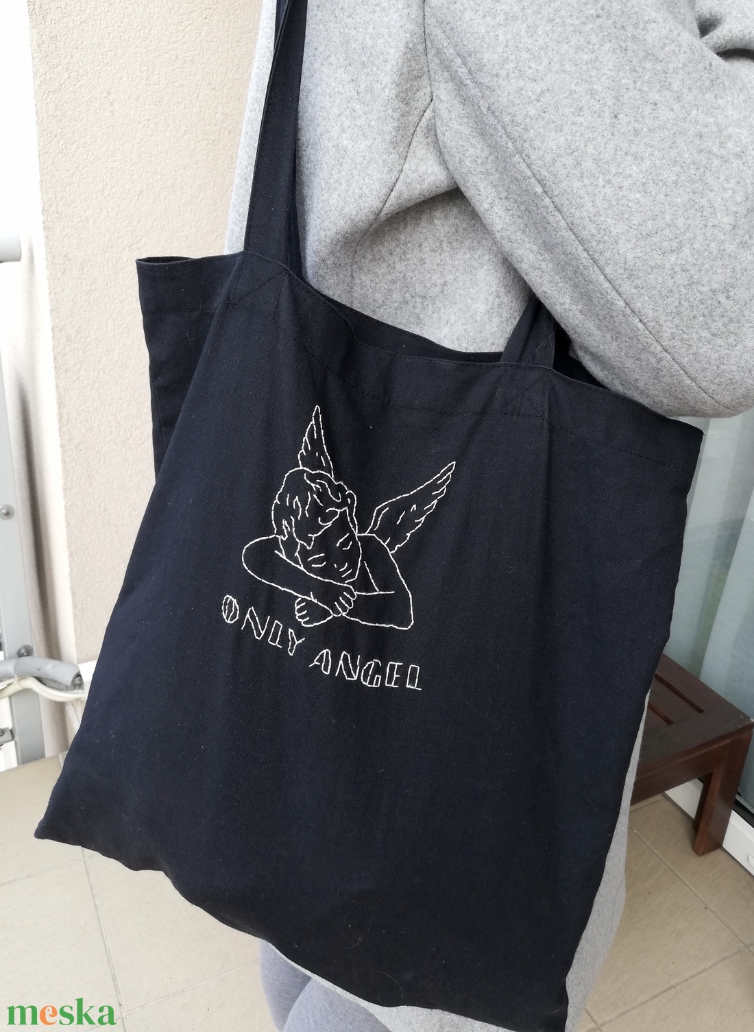 Harry Styles - ONLY ANGELS feliratú hímzett fekete vászontáska - táska & tok - bevásárlás & shopper táska - shopper, textiltáska, szatyor - Meska.hu Harry Styles - ONLY ANGELS feliratú hímzett fekete vászontáska - táska & tok - bevásárlás & shopper táska - shopper, textiltáska, szatyor - Meska.hu