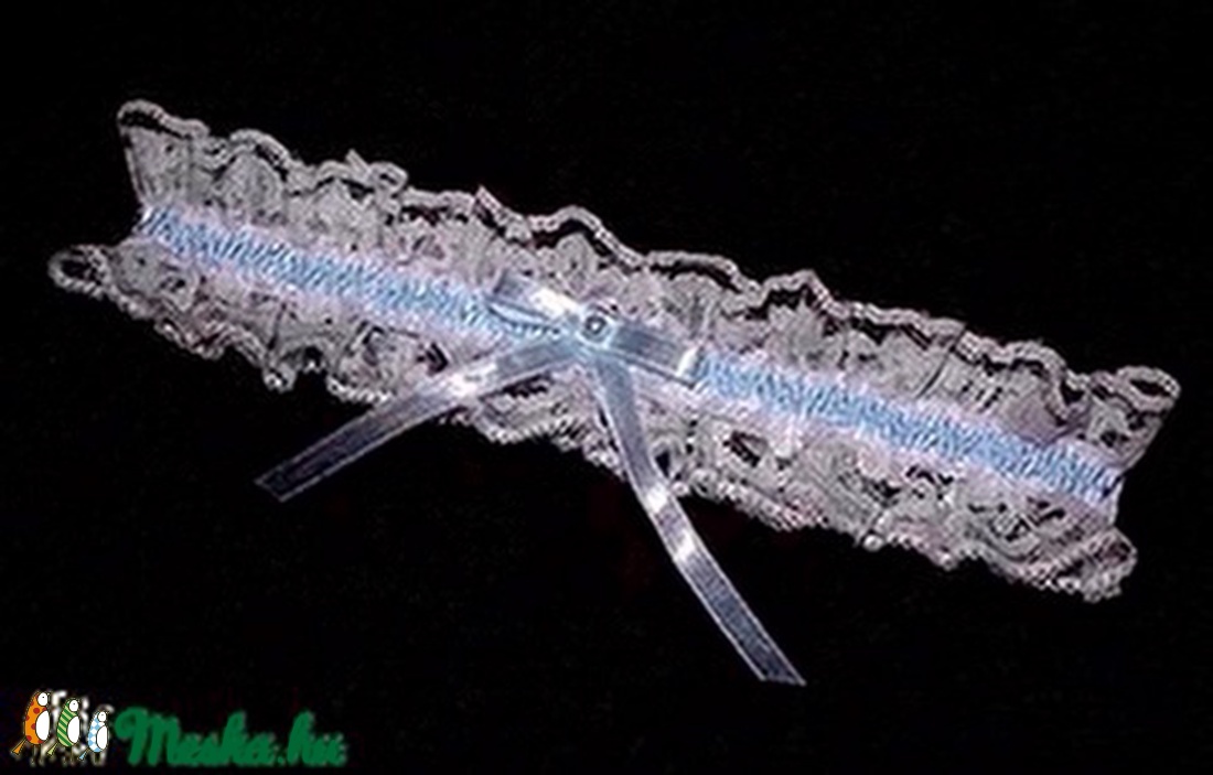 Kék fehér menyasszonyi combcsipke, méretre készíteve -  - Meska.hu