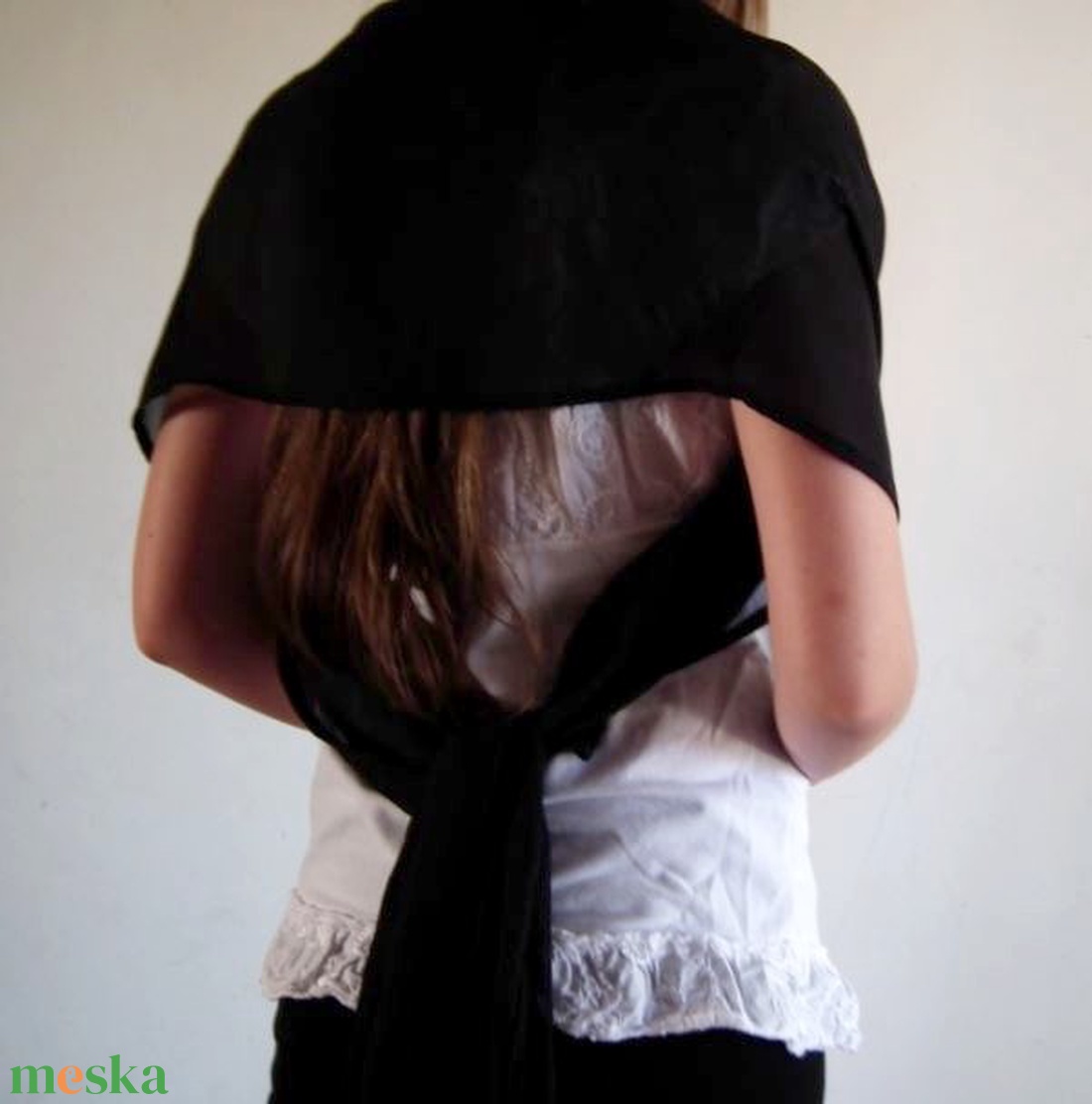 Fekete muszlin stóla, vállkendő - ruha & divat - női ruha - alkalmi ruha & estélyi ruha - Meska.hu