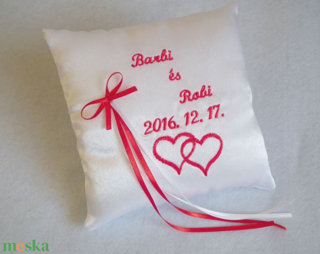 Hímzett gyűrűpárna - 16x16cm - esküvő - kiegészítők - gyűrűtartó & gyűrűpárna - Meska.hu