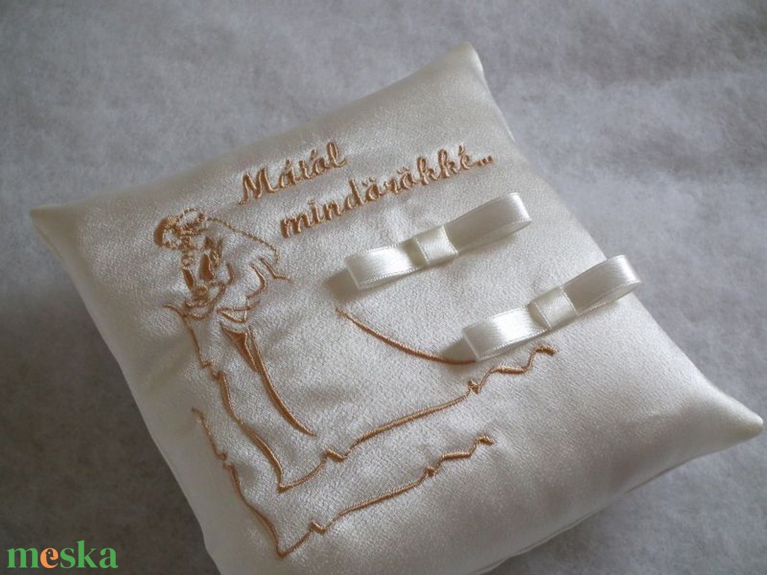 Mától mindörökké... gyűrűpárna - esküvő - kiegészítők - gyűrűtartó & gyűrűpárna - Meska.hu Mától mindörökké... gyűrűpárna - esküvő - kiegészítők - gyűrűtartó & gyűrűpárna - Meska.hu