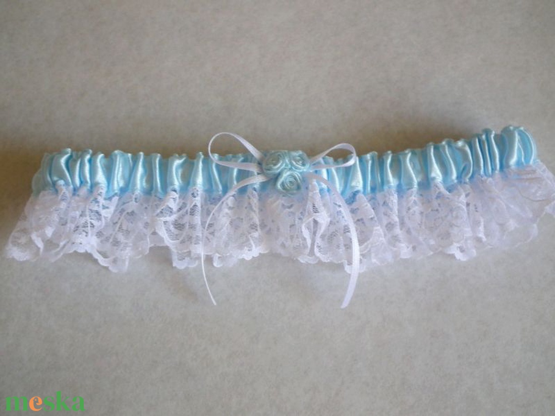 Rose esküvői combcsipke, legényfogó - esküvő - kiegészítők - harisnyatartó & valami kék - Meska.hu