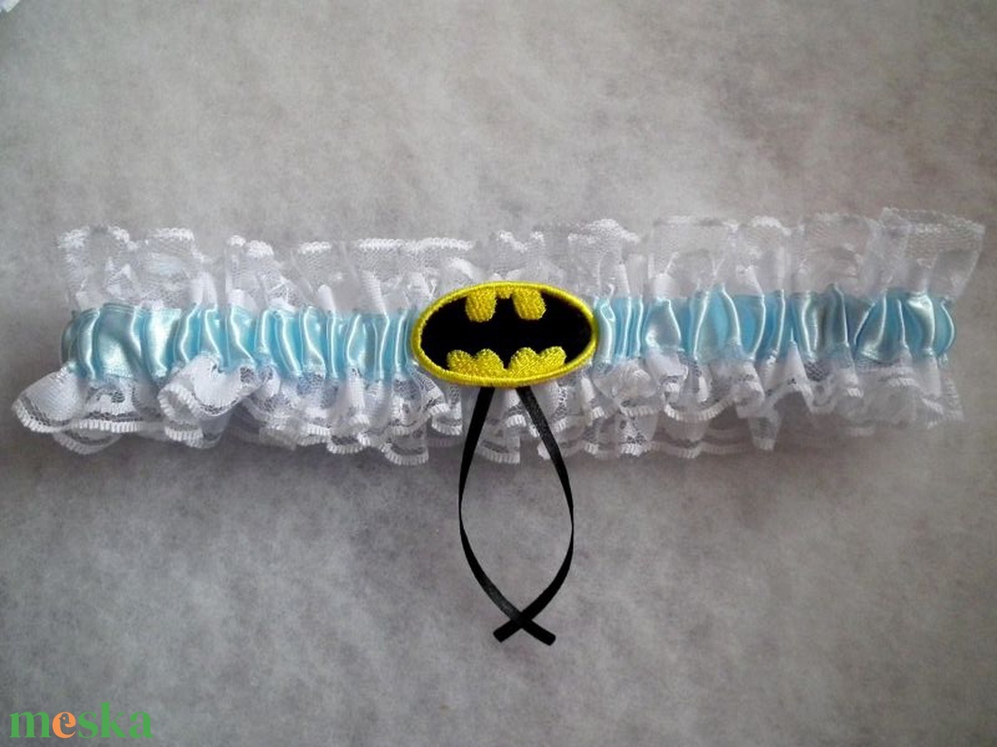 Batman combcsipke, legényfogó - esküvő - kiegészítők - harisnyatartó & valami kék - Meska.hu Batman combcsipke, legényfogó - esküvő - kiegészítők - harisnyatartó & valami kék - Meska.hu