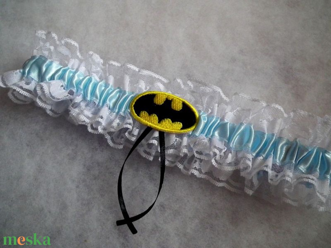 Batman combcsipke, legényfogó - esküvő - kiegészítők - harisnyatartó & valami kék - Meska.hu Batman combcsipke, legényfogó - esküvő - kiegészítők - harisnyatartó & valami kék - Meska.hu