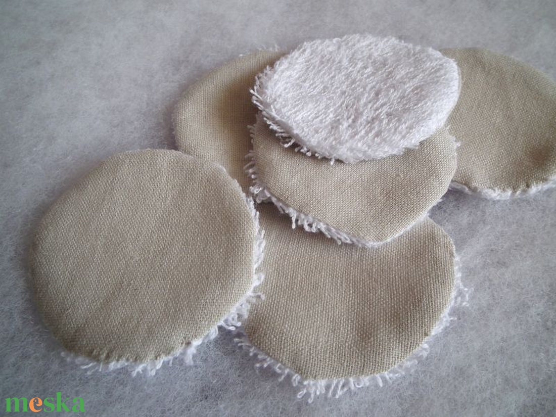 Mosható textil arctisztító korong - bézs - szépségápolás - arcápolás - arctisztító korong - Meska.hu