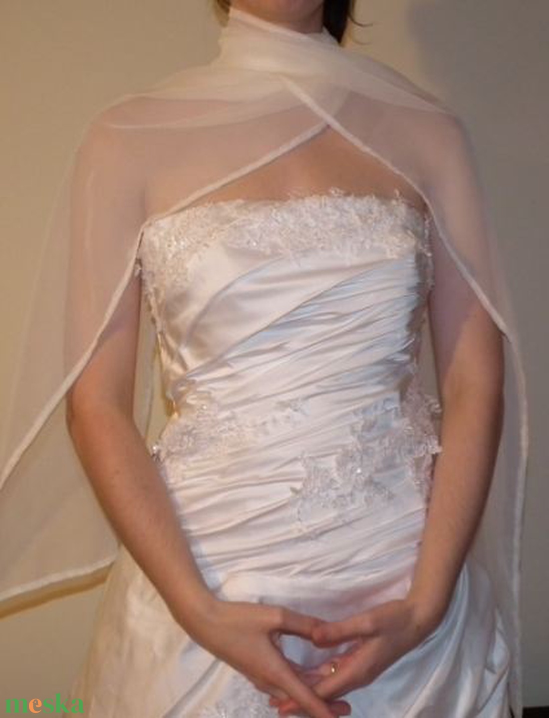 Ekrü színű muszlin stóla, vállkendő - esküvő - kiegészítők - bolero és válltakaró - Meska.hu