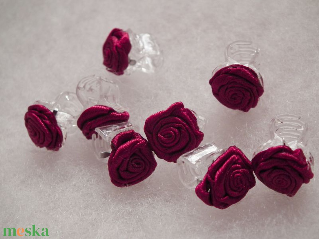 Bordó rózsás hajcsat - esküvő - hajdísz - kontydísz & hajdísz - Meska.hu