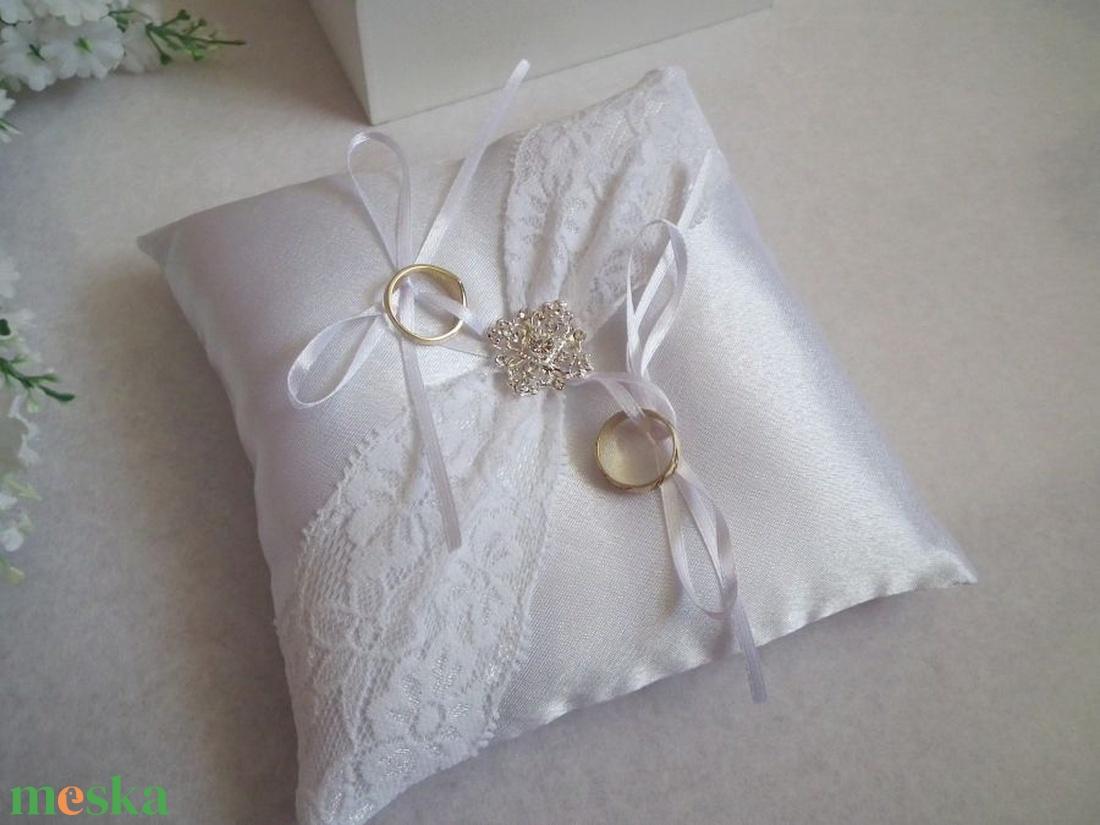 Jégvirág gyűrűpárna  - esküvő - kiegészítők - gyűrűtartó & gyűrűpárna - Meska.hu