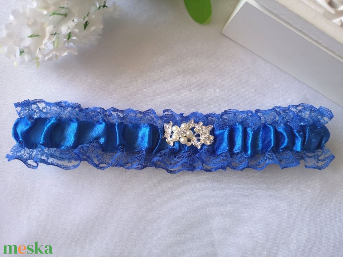 Szerelmes álmodozás esküvői combcsipke - esküvő - kiegészítők - harisnyatartó & valami kék - Meska.hu