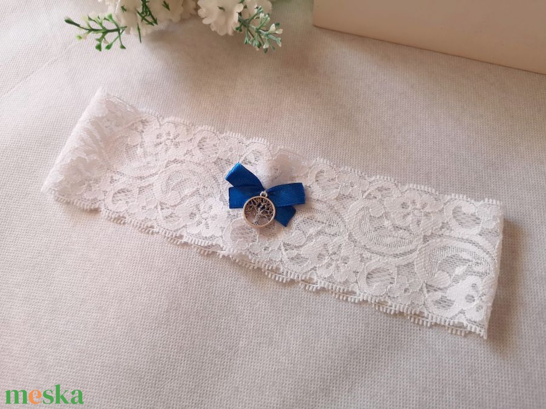 Életfa esküvői combcsipke - esküvő - kiegészítők - harisnyatartó & valami kék - Meska.hu