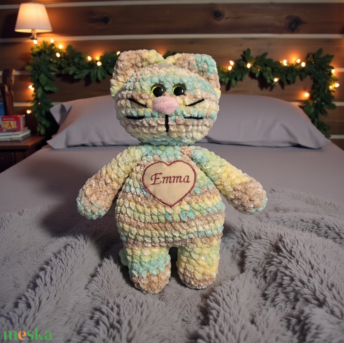 Névre szóló hímzéssel-puha horgolt cica  - játék & sport - plüssállat & játékfigura - cica - Meska.hu