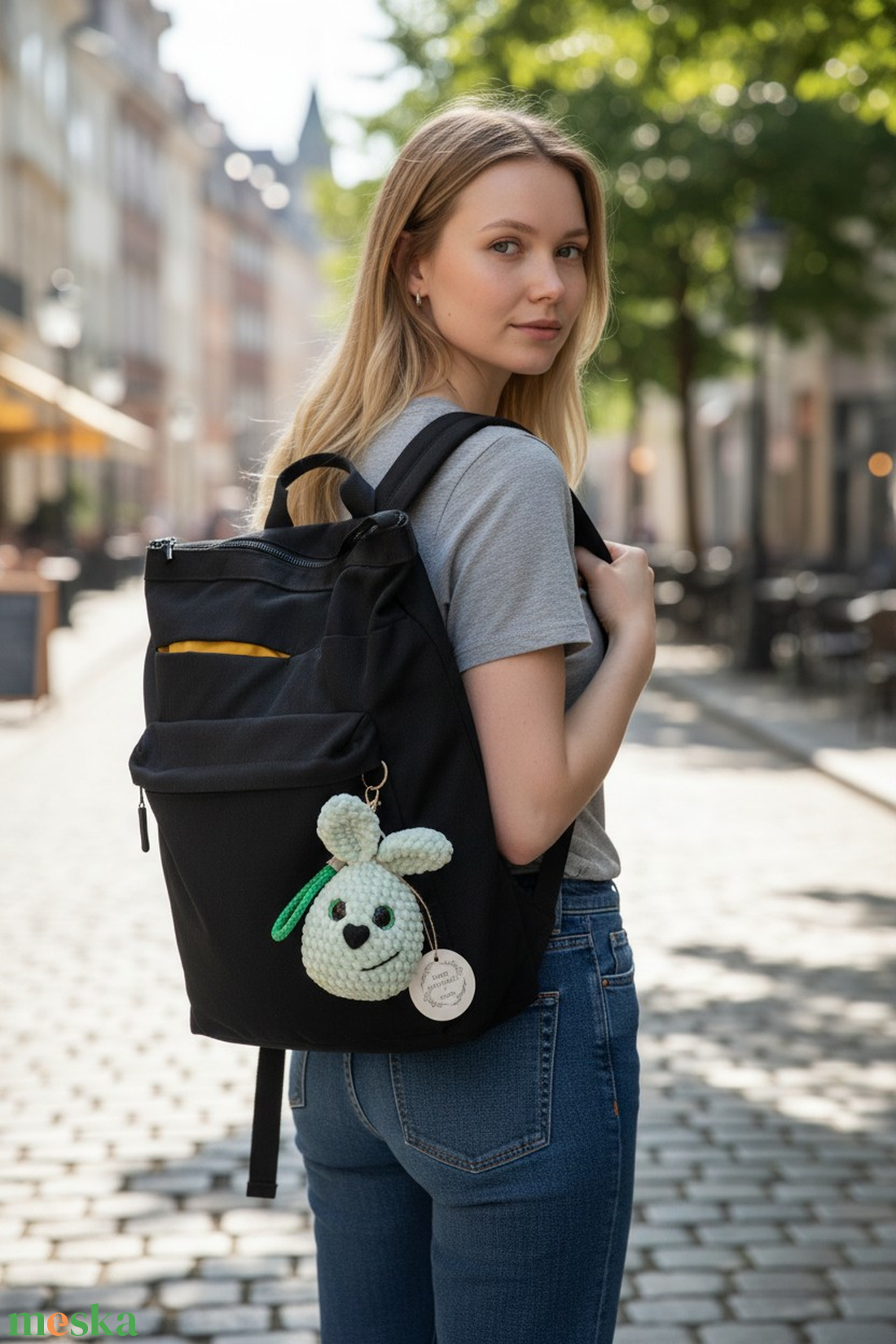 Horgolt amigurumi nyuszi  - táska & tok - kulcstartó & táskadísz - kulcstartó - Meska.hu