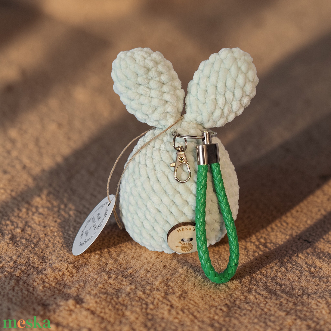 Horgolt amigurumi nyuszi  - táska & tok - kulcstartó & táskadísz - kulcstartó - Meska.hu