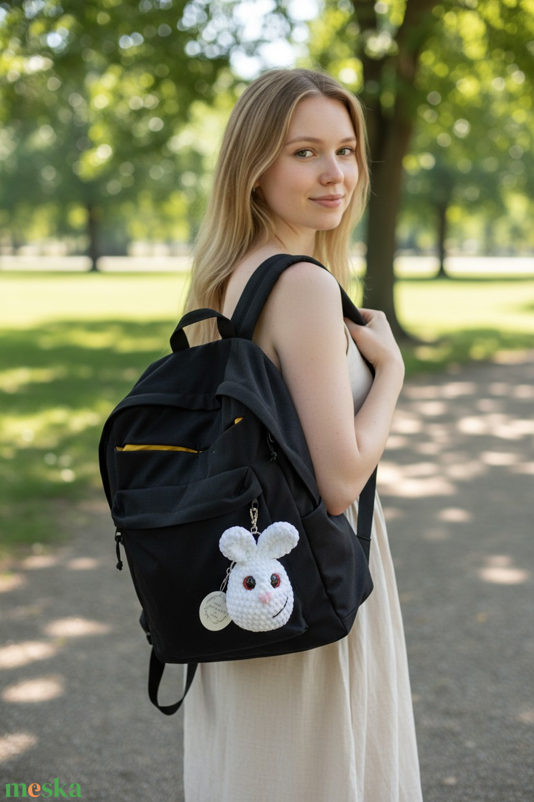 Horgolt amigurumi nyuszi, fehér  - táska & tok - kulcstartó & táskadísz - kulcstartó - Meska.hu