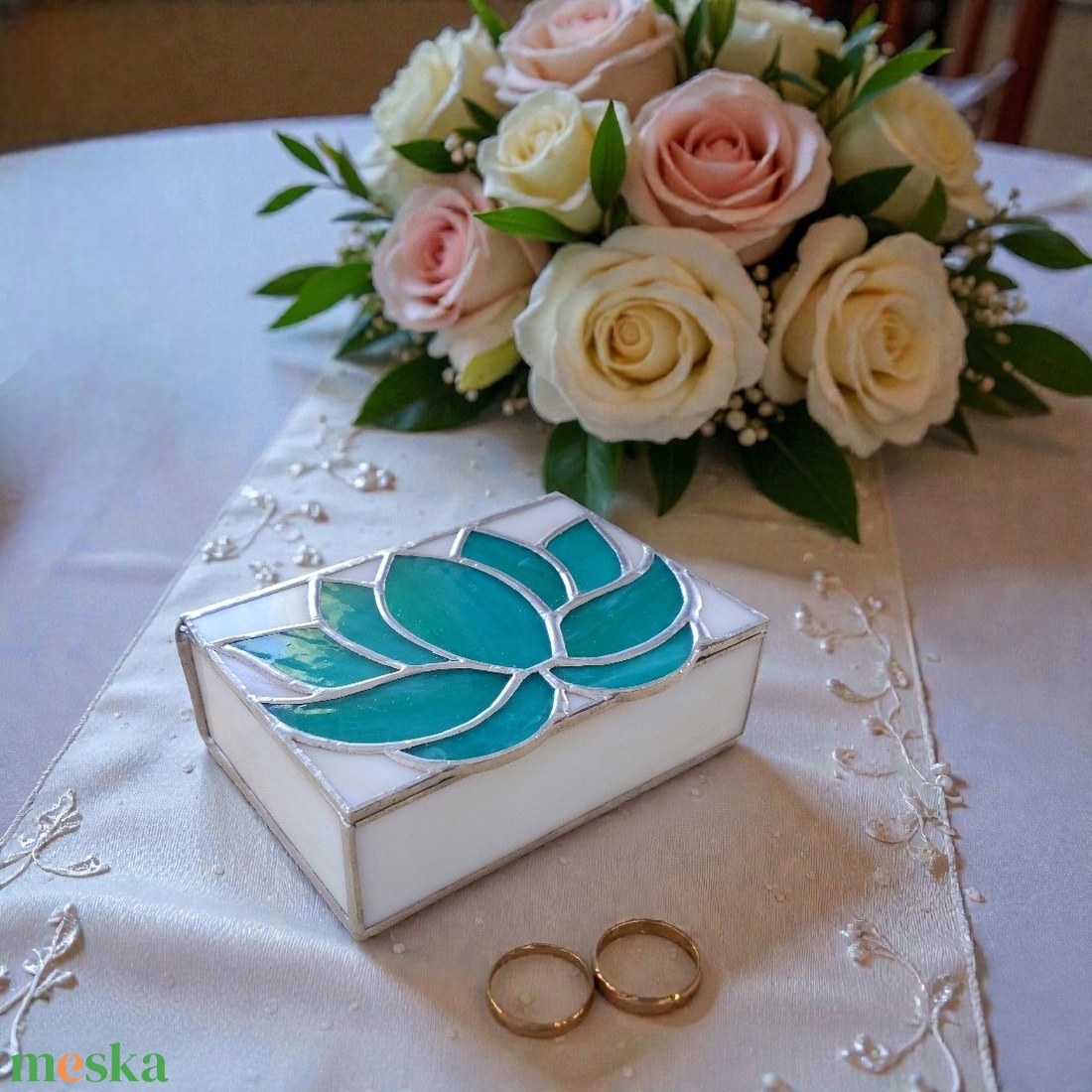 Esküvői pénzátadó doboz - Türkiz lótusz - esküvő - emlék & ajándék - nászajándék - esküvői pénzátadó doboz - Meska.hu
