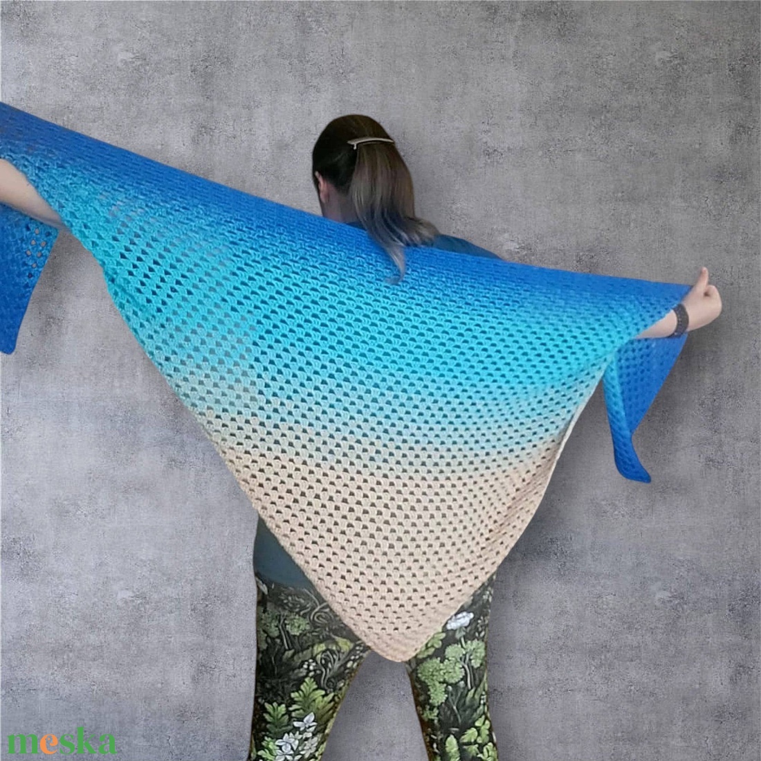 Horgolt kendő - ruha & divat - sál, sapka, kendő - vállkendő - Meska.hu