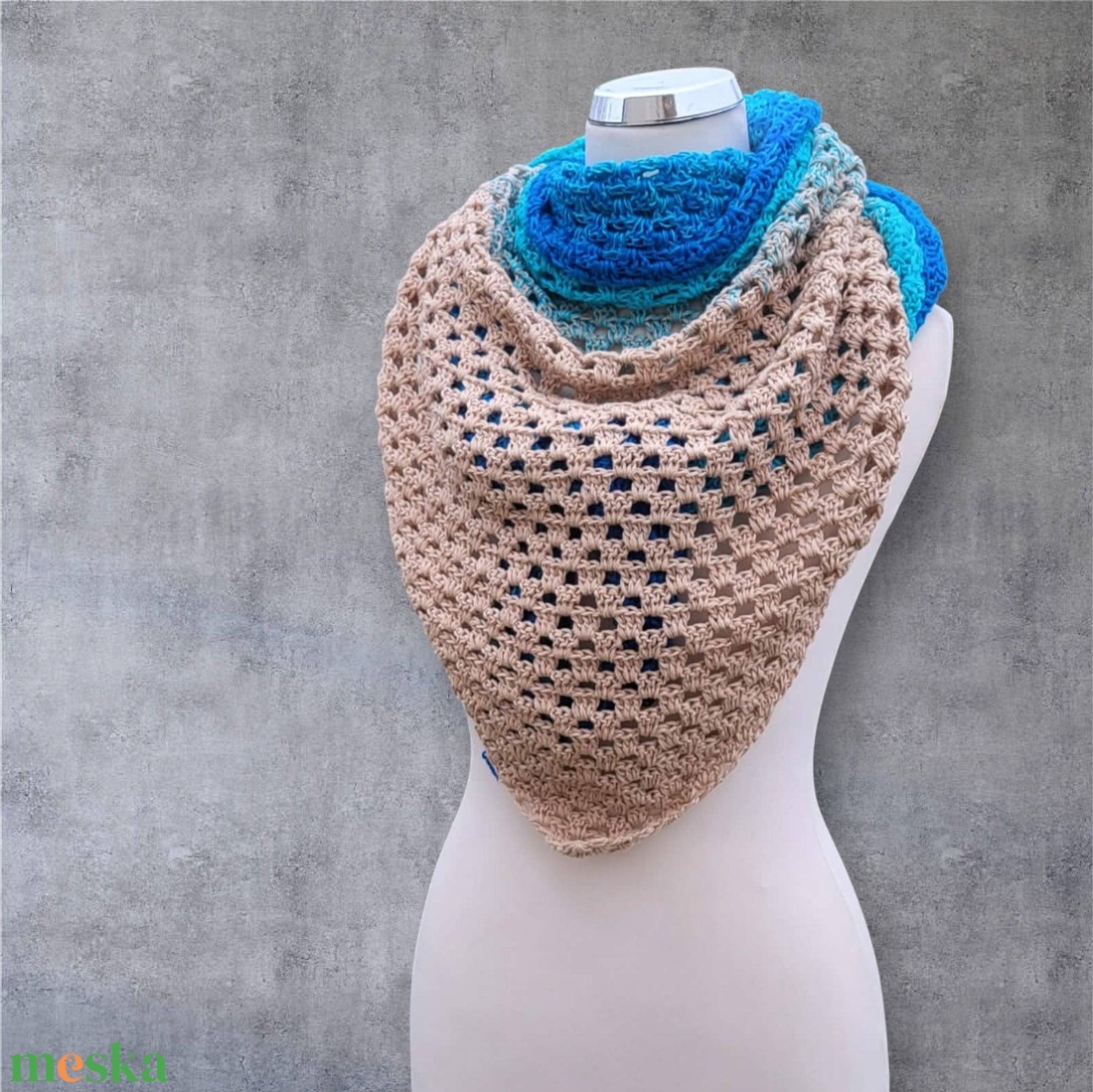 Horgolt kendő - ruha & divat - sál, sapka, kendő - vállkendő - Meska.hu