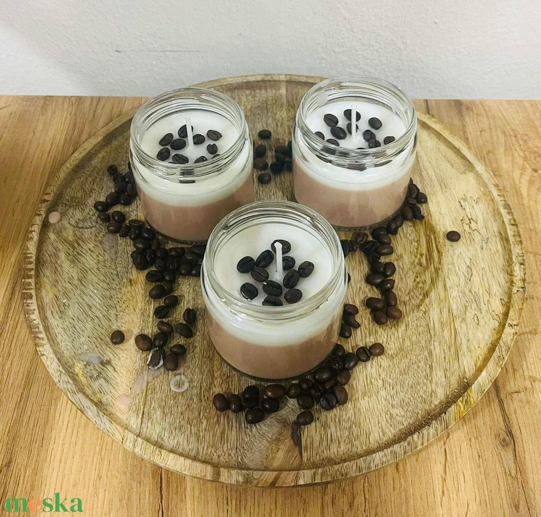 Kávés illatgyertya  - kellékek & szerszámok - dekorációs kellékek - dekorációs gyertya - Meska.hu