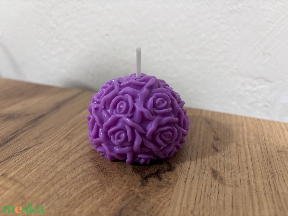 Rózsagömb gyertya - kellékek & szerszámok - dekorációs kellékek - dekorációs gyertya - Meska.hu