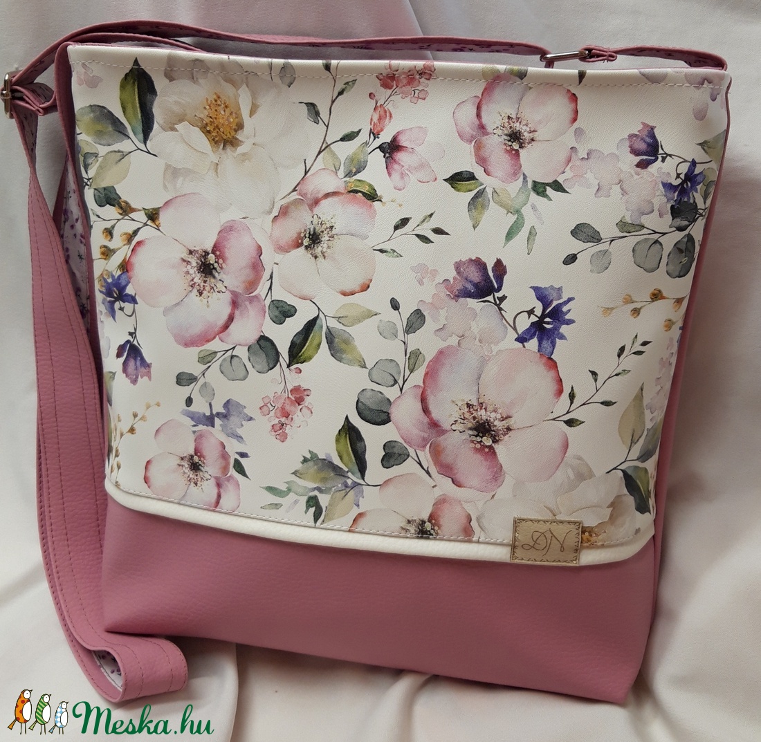 Textilbőr táska-oldaltáska -  - Meska.hu