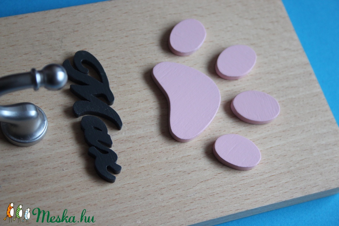 Kutyapóráz tartó fogas Póráz akasztó Kutyás fogas Poráz fogas Tappancsos fogas - otthon & életmód - kisállatoknak - kutyáknak - Meska.hu