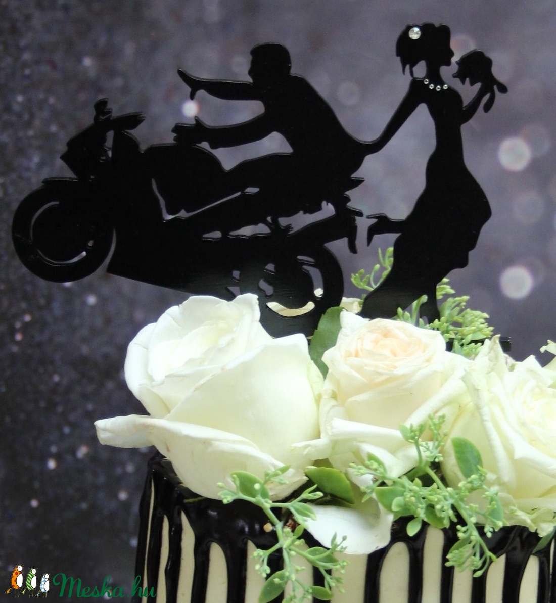 Motoros esküvői tortadísz/csúcsdísz  HONDA Motoros menyasszony és vőlegény Esküvői dekoráció tortára  - esküvő - dekoráció - sütidísz - Meska.hu