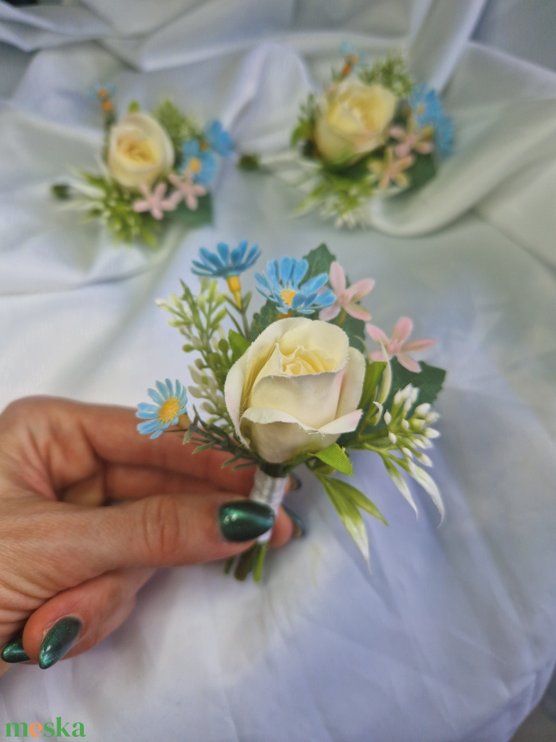 Vőlegény, tanu, vőfély, örömapa kitűző - esküvő - kiegészítők - kitűző - Meska.hu