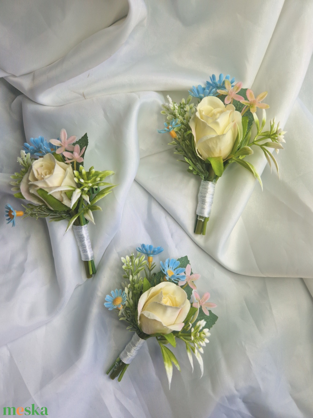 Vőlegény, tanu, vőfély, örömapa kitűző - esküvő - kiegészítők - kitűző - Meska.hu