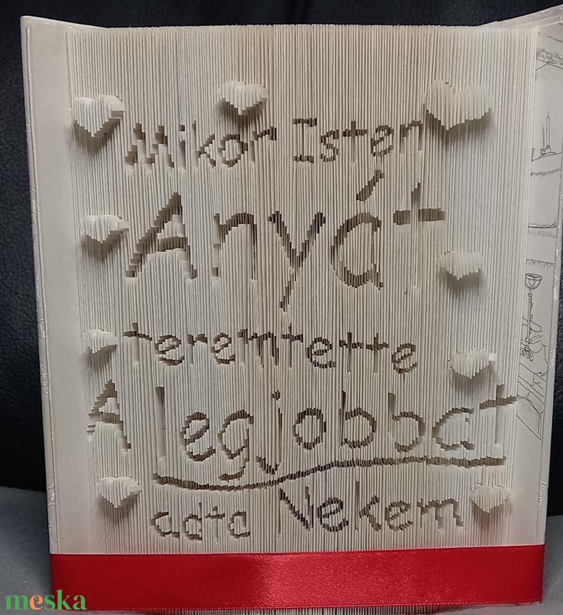 Szeretettel Édesanyádnak - kézzel készített könyvszobor, örök emlék születésnapra, névnapra, anyák napjára - otthon & életmód - dekoráció - asztal és polc dekoráció - könyvszobor - Meska.hu Szeretettel Édesanyádnak - kézzel készített könyvszobor, örök emlék születésnapra, névnapra, anyák napjára - otthon & életmód - dekoráció - asztal és polc dekoráció - könyvszobor - Meska.hu