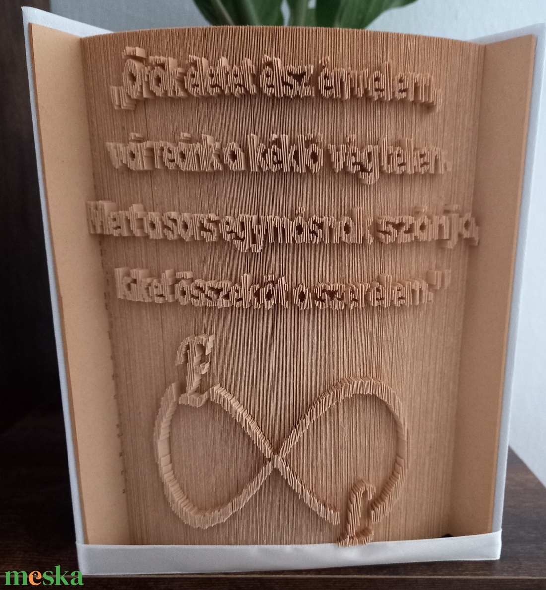 Egyedi kéréssel keress bizalommal! Könyvszobor esküvőre, nászajándéknak, akár meghívó alapján. - otthon & életmód - dekoráció - asztal és polc dekoráció - könyvszobor - Meska.hu Egyedi kéréssel keress bizalommal! Könyvszobor esküvőre, nászajándéknak, akár meghívó alapján. - otthon & életmód - dekoráció - asztal és polc dekoráció - könyvszobor - Meska.hu
