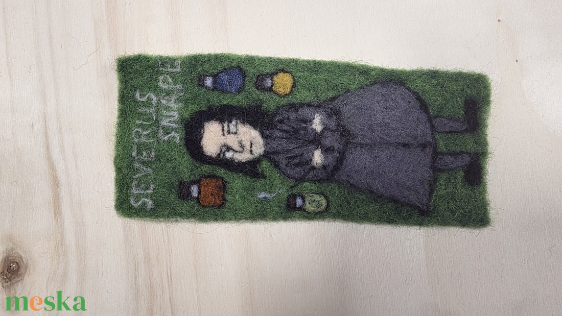 Tűnemezelt Perselus Pitonos/ Severus Snape-es könyvnelző - könyv & zene - könyvjelző - Meska.hu
