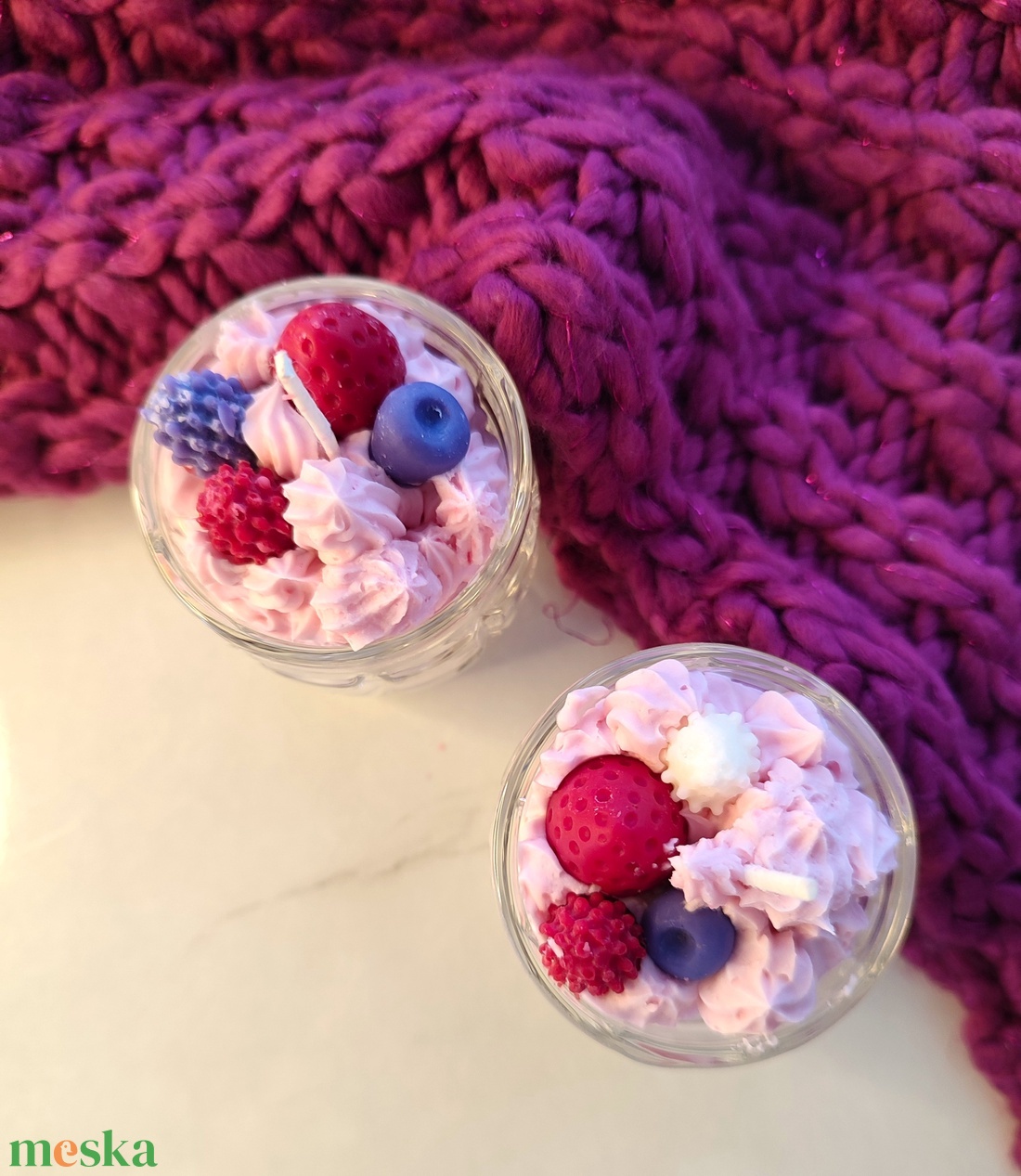 Sweet vanilla and frozen berries - otthon & életmód - gyertya, illat, aroma - gyertya - Meska.hu Sweet vanilla and frozen berries - otthon & életmód - gyertya, illat, aroma - gyertya - Meska.hu