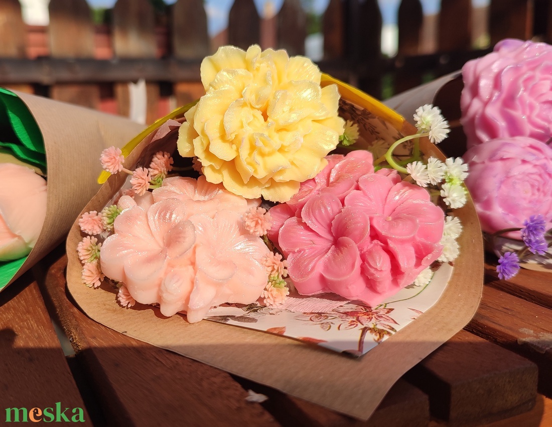 Merci bien - Hortenzia vagy tulipán csokor - otthon & életmód - gyertya, illat, aroma - gyertya - Meska.hu